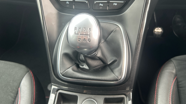 Ford Kuga 2.0 TDCi ST-Line 5dr 2WD Diesel Estate